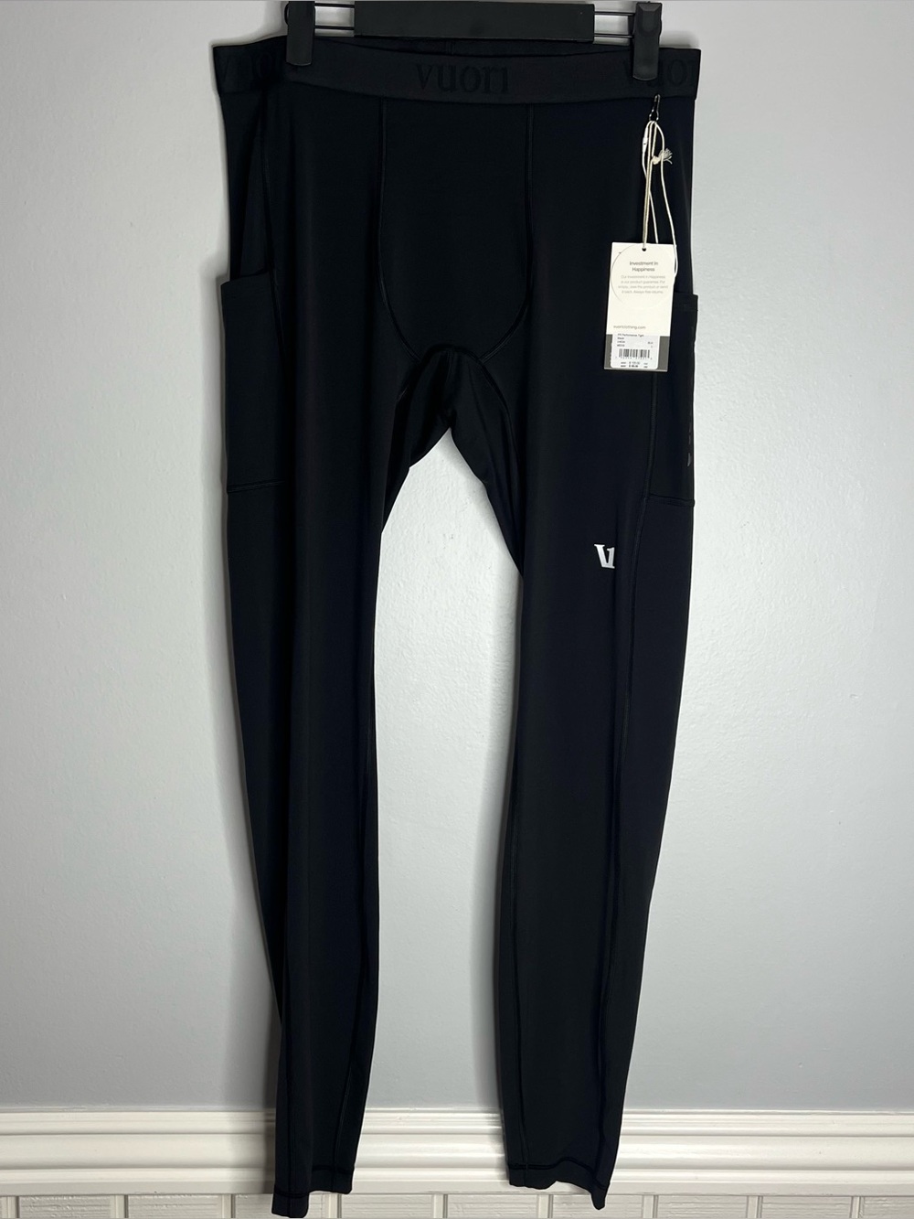 Vuori PR Performance Tight Full Length Mens Large Black V4034 Compression NWT